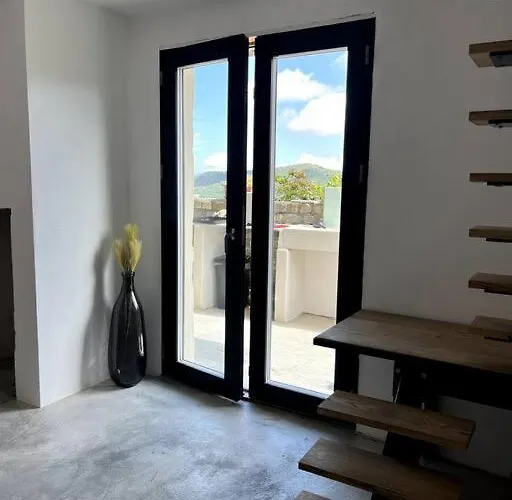 Villa Beautiful Ligurian House With Pool