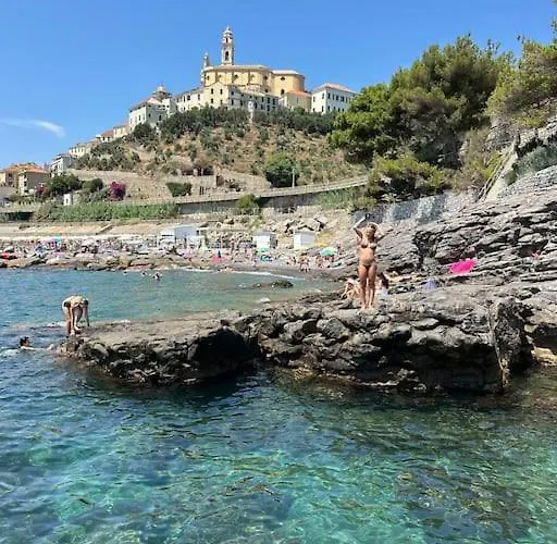Beautiful Ligurian House With Pool Villa *